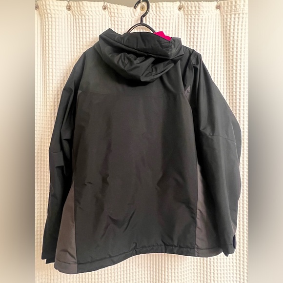 Columbia Thermacoil jacket black with fuchsia - Picture 5 of 5